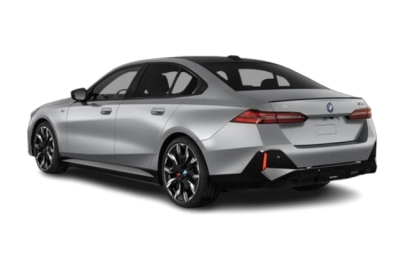 BMW i5 - Vue arrière trois-quarts